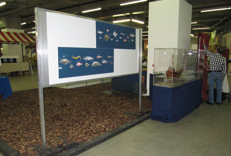 stand 2
